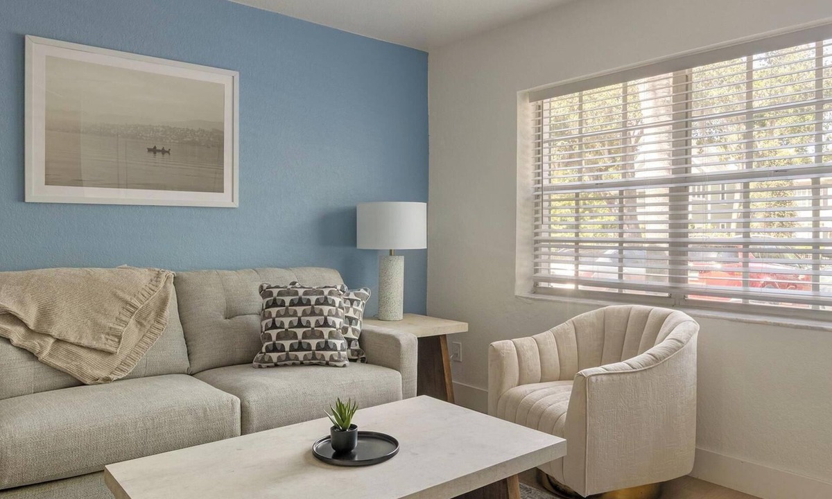 Port Tampa City Apartment | Landing | Stunning 1BD, Pool, Gym