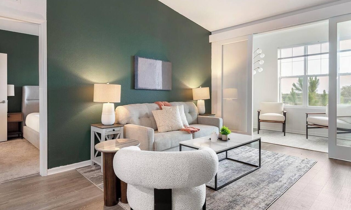 Apopka Apartment | Landing | Stunning 2BD, Game Room, Clubhouse
