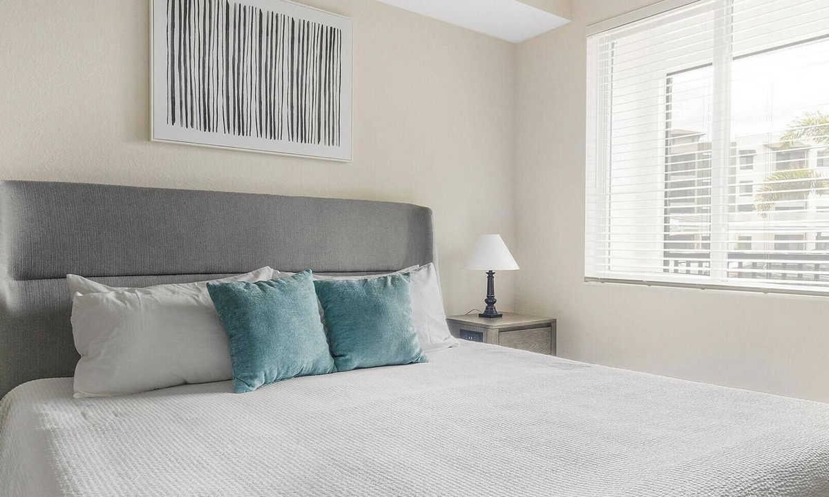 Palmetto Apartment | Landing | Stylish 1BD, Gym, Yoga Studio