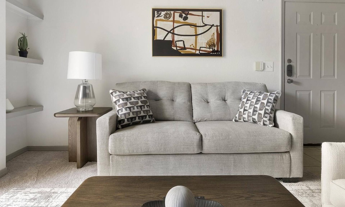 Gainesville Apartment | Landing | Stylish 1BD, Tennis Court, Clubhouse