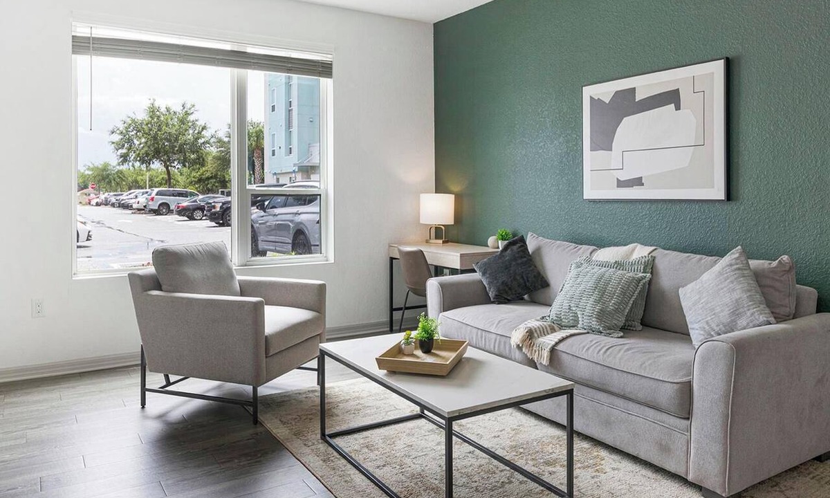 Fairvilla Apartment | Landing | Stylish 2BD, Gym, Clubhouse