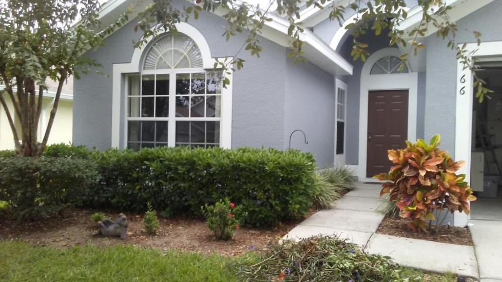Florida Pines Apartment | Laurel Ridge Condo