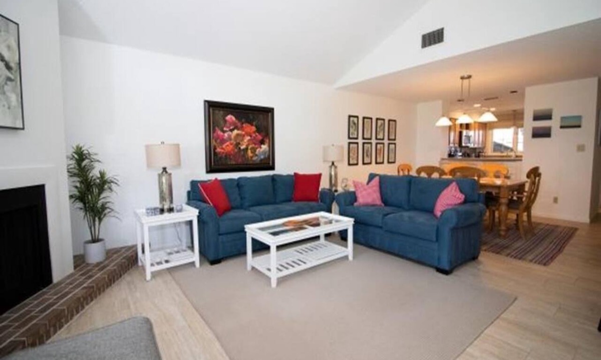 Sawgrass Condo | Lovely 2-Bedroom Flat in Quail Pointe I on Pond