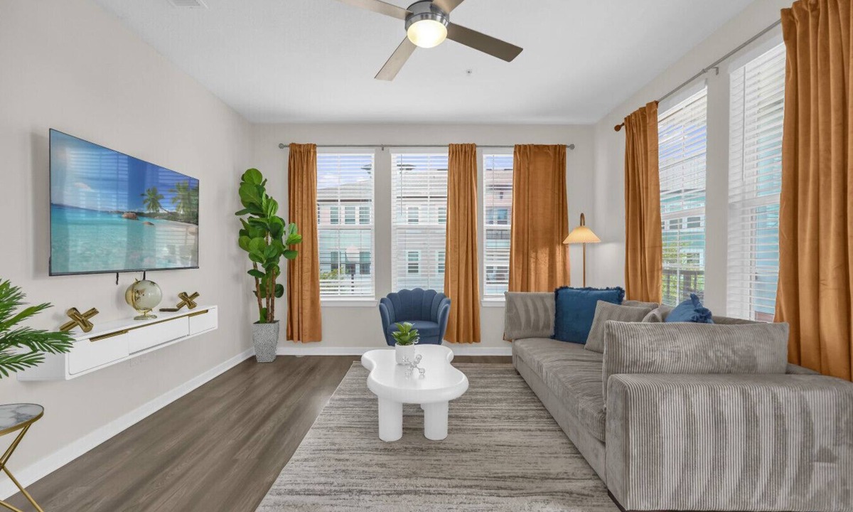 Winter Garden Apartment | Luxury 2BR | Pool, Gym, Near Disney