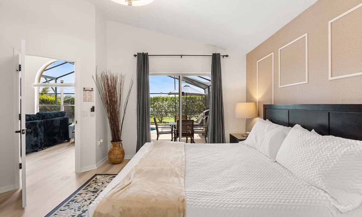 West Haven House | Luxury Disney Villa Private Pool, Arcade, & King Suites - Avengers Mickey Friend