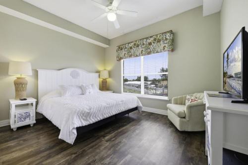 Madeira Beach House | Madeira Bay Resort Bayfront Oasis 202: 2BD 2BA