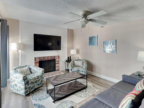 Madeira Beach Apartment | Madeira Beach Yacht Club 343h