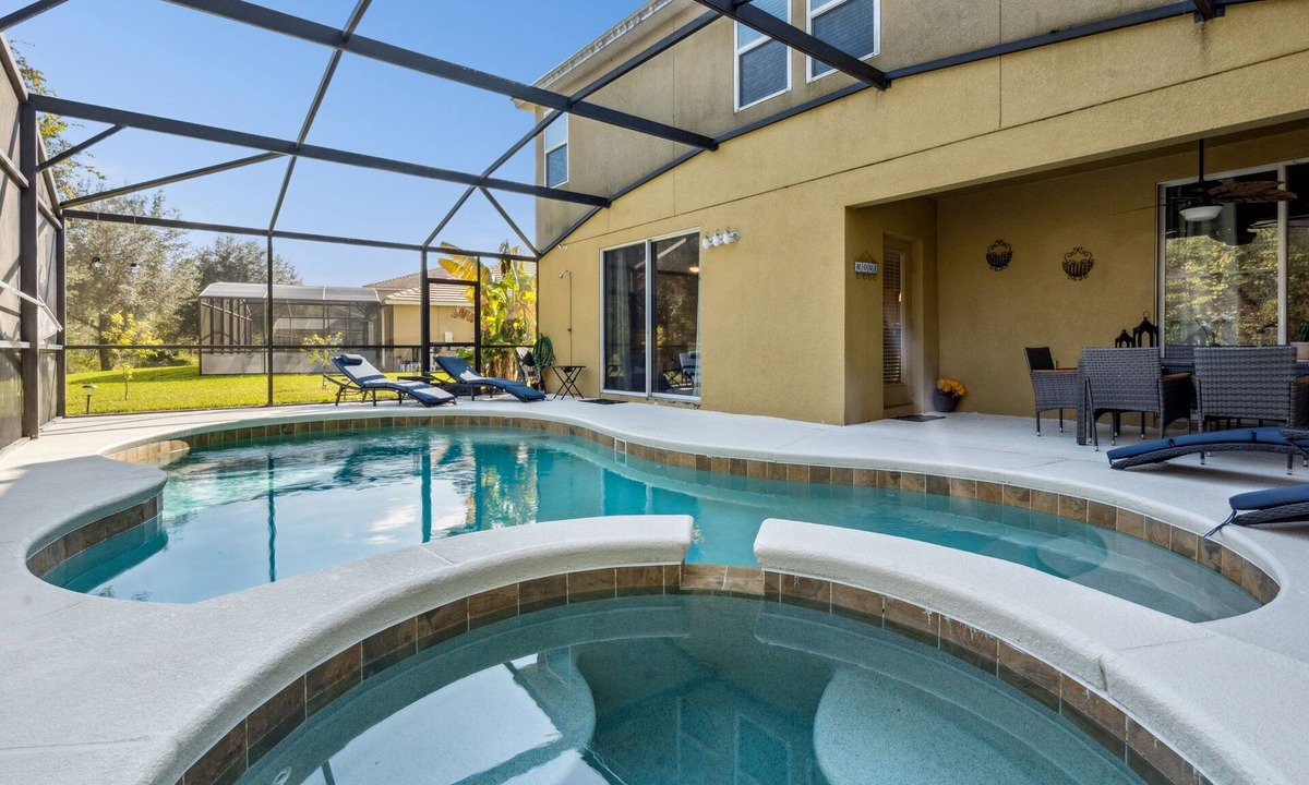 Calabria House | Magical 6BR Retreat Near Disney | Private Pool & Spa | Themed Rooms