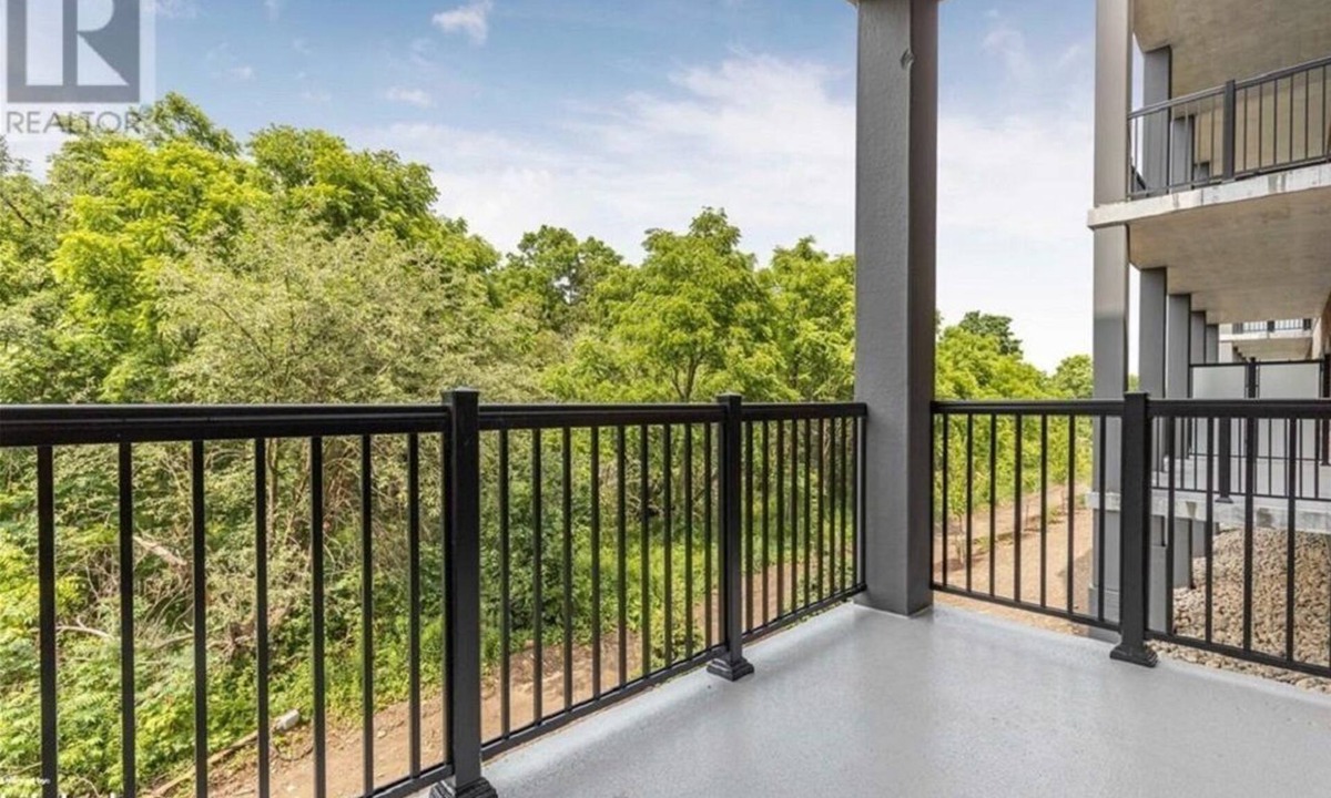 Creemore Condo | Minutes from Devils Glen Ski Hills, and a short drive to Blue Mountain!