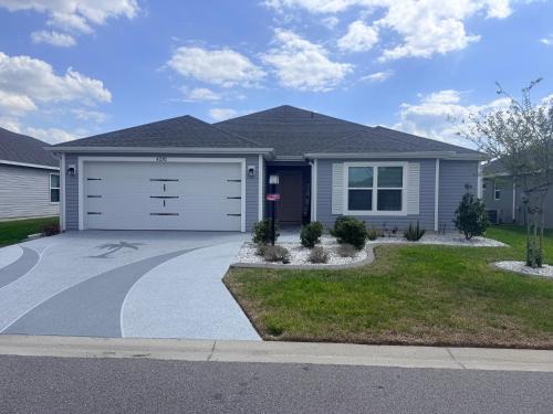 Wildwood House | Modern Convenient Home in The Villages