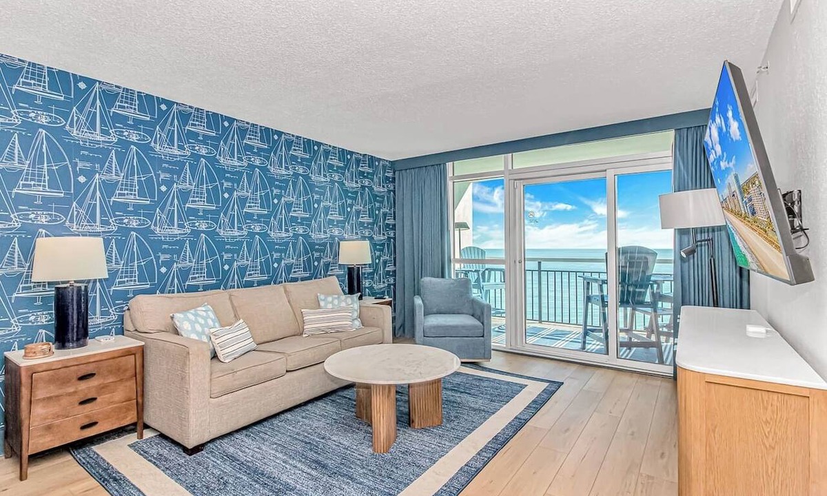 Downtown Myrtle Beach Condo | Modern Oceanfront 1BR 18th Fl | Balcony & Views