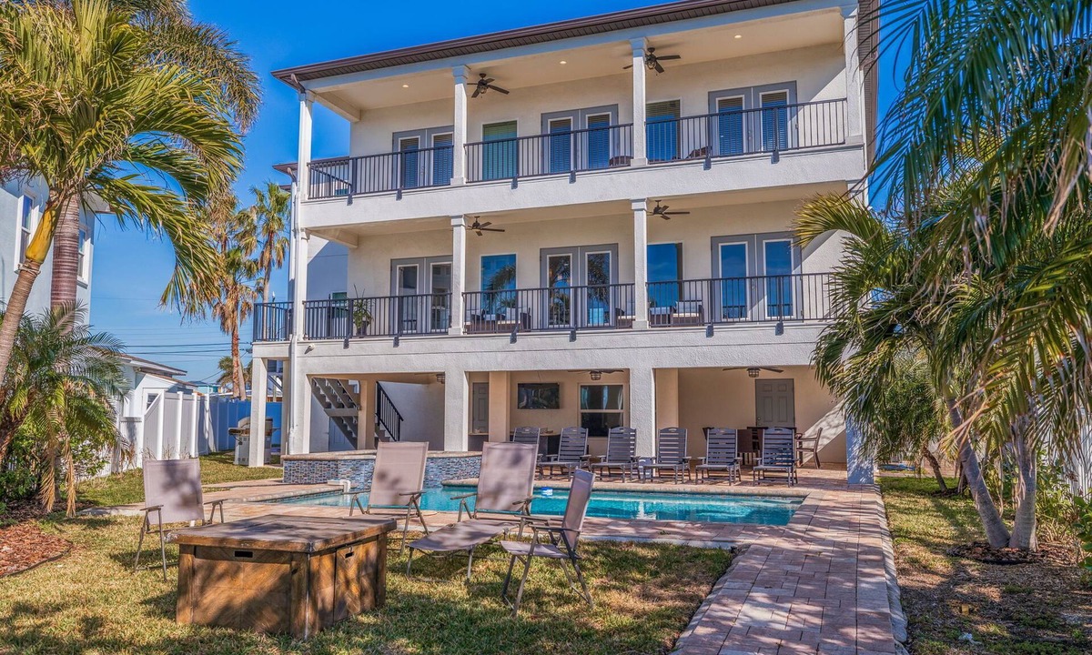 Redington Beach House | Moonlight Bay on 4th – Waterfront Views, Game Room, Multi-Level Decks & Resort-Style Pool
