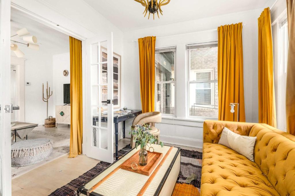 Candler Park Apartment | Morefunk