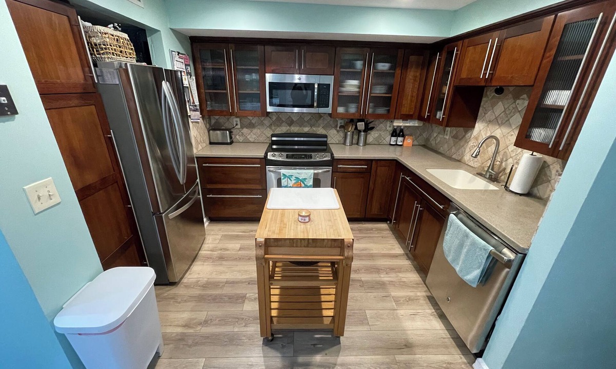 Vilano Beach House | New beach access only 5-minute WHEN YOU RENT A GOLF CART to the beach.