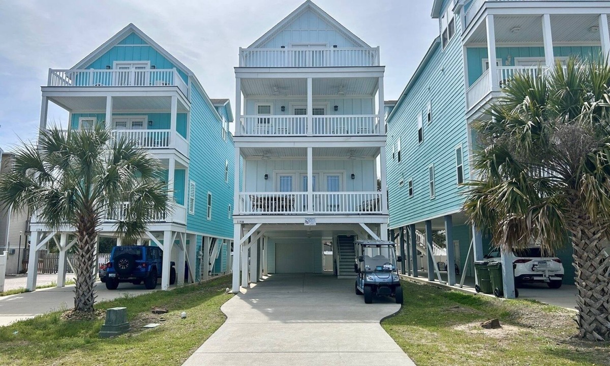 Surfside Beach House | NEW! Sea Pearl 7-Bedroom Home with Pool - Pets Allowed