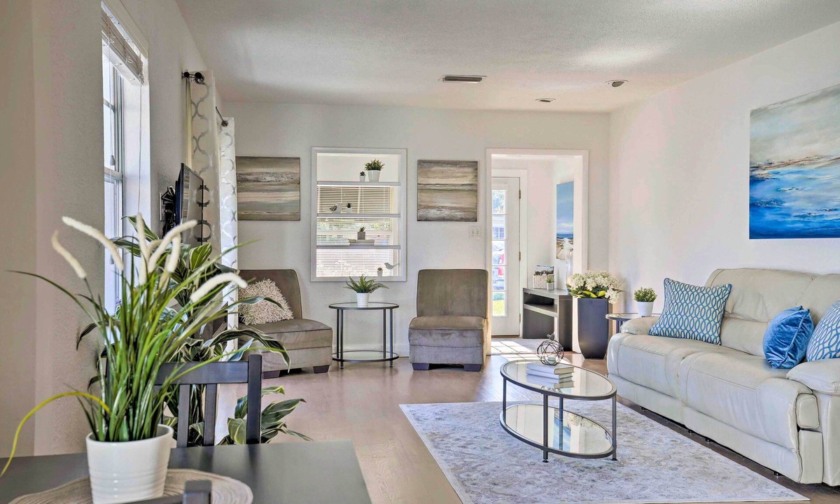 Davis Islands House | New! Sunny & Walkable Davis Islands Urban Oasis!