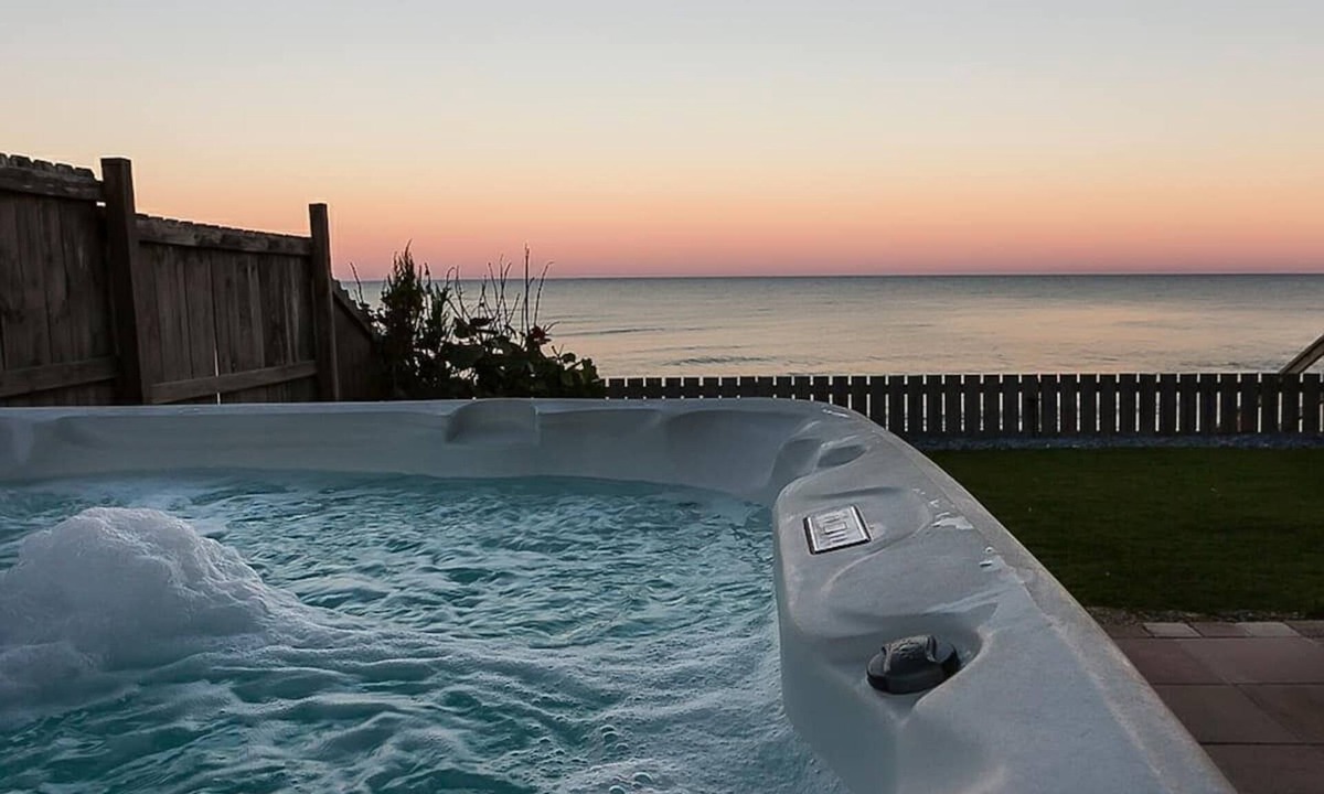 South Ponte Vedra Beach House | Newly Remodeled Beach Home close to shops, restaurants, boating, fishing & golf!