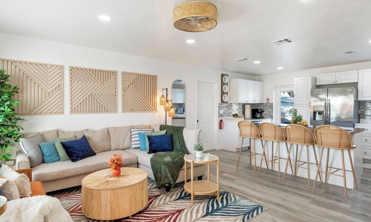 Apollo Beach House | Newly Remodeled Lush Boho Vibe