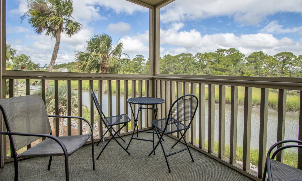 Saint Helena Island Condo | Newly Renovated Villa w/ Amazing Marsh Views - Steps to Beach, Pools, & Dining