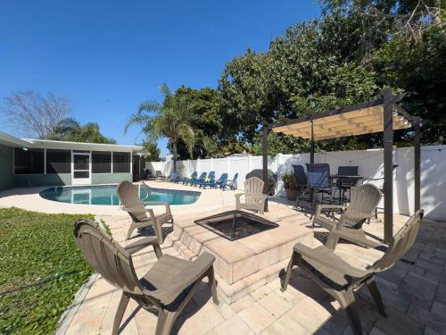 Clearwater House | Newly Upgraded Property | New Amenities | New Photos