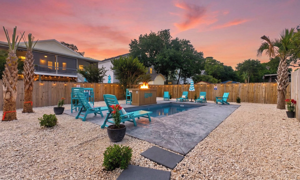 Tranquil Harbour House | Oak Island Lux Cottage | Fenced Yard & Heated Pool!