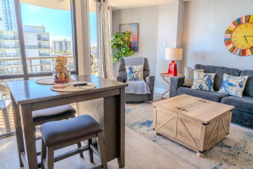 Myrtle Beach House | Ocean View Double Suite! Sleeps 4 Meridian Plaza 705