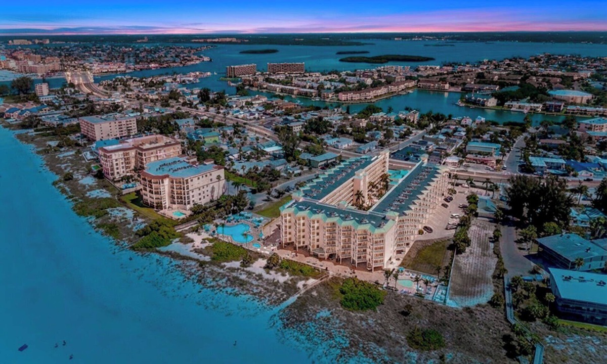 Treasure Island House | Ocean Views & Endless Relaxation