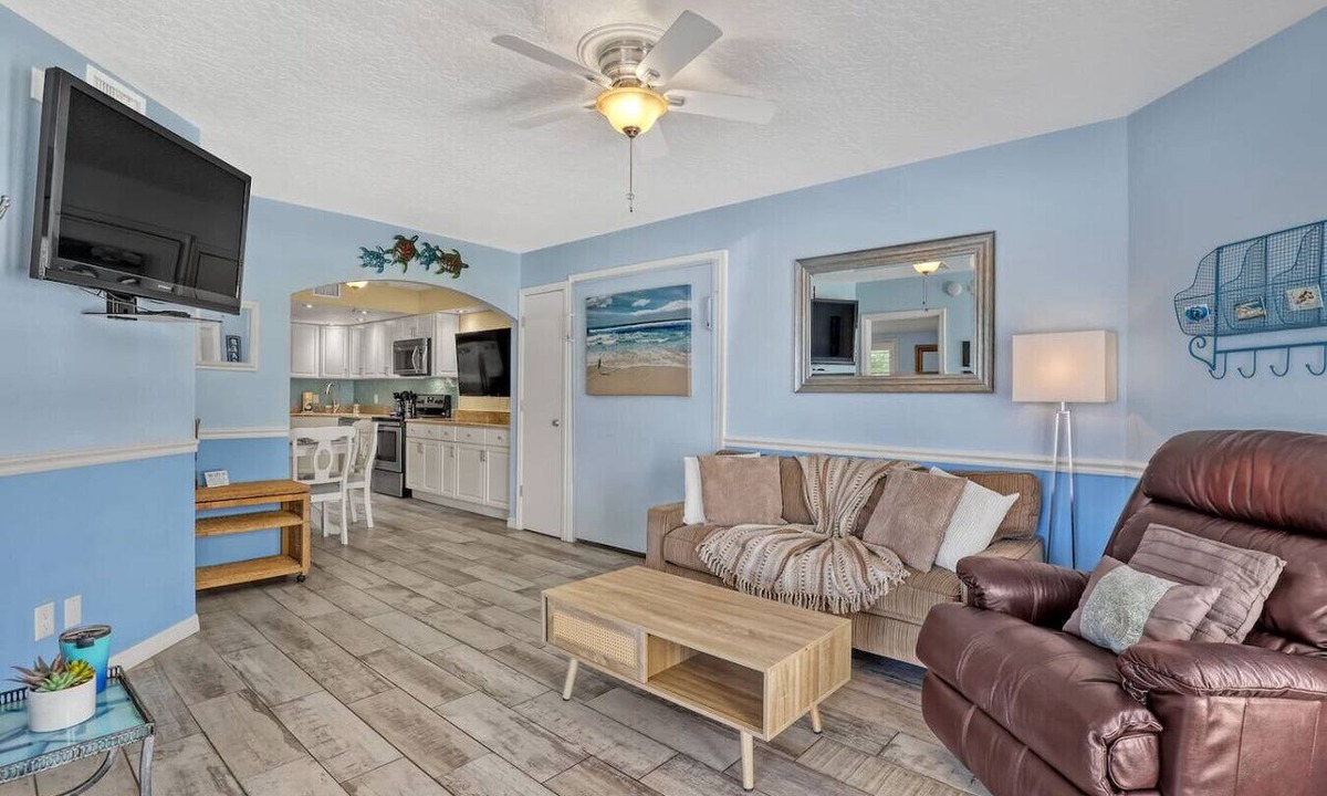 Cape Caneveral Beach Gardens Apartment | Oceanside Oasis | Pool | Rocket Launch | Beachside