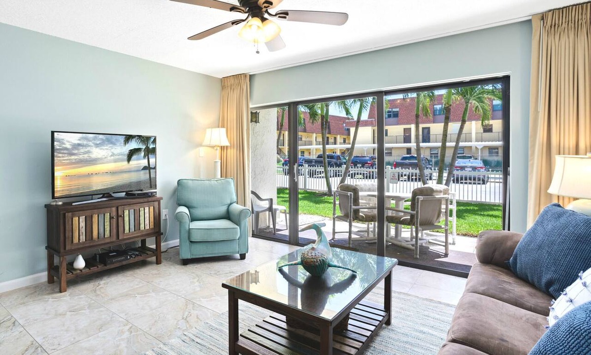 Avon By The Sea Condo | On the Ocean - Ground Floor - Next to Pier