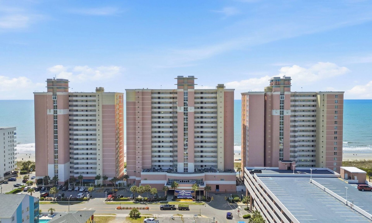 Atlantic Beach Condo | Panoramic Ocean Views-2BR Corner Unit-Oceanfront Pools/Hot tubs