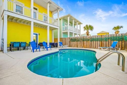 Biltmore Beach House | PCB Private Pool Home, Sleeps 14, Dog Friendly, Near Beach