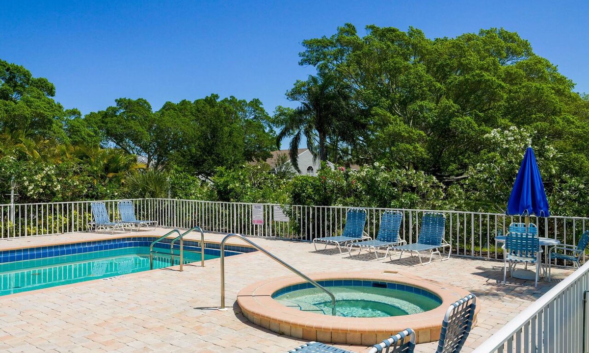 Whitney Beach Condo | Perico Bay Club · 30-Night Min · Intracoastal