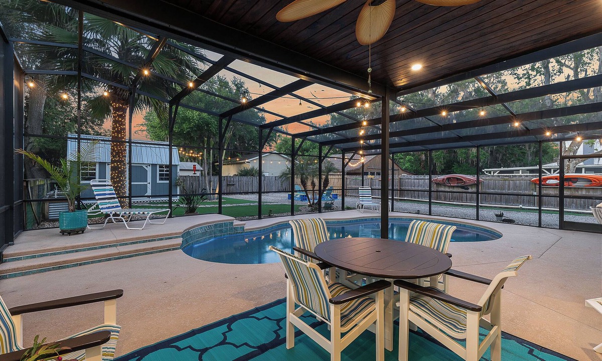 New Smyrna Beach House | 🌞🌴Pet Friendly Home w/Private Pool + Fenced Yard | Sunny Dayz🌴🌞