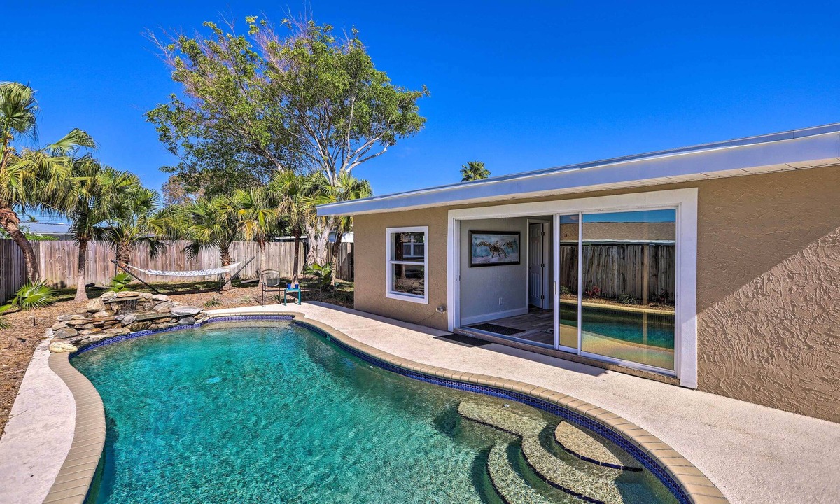 Merritt Island Cottage | Pet-friendly Merritt Island Home w/Heated Pool
