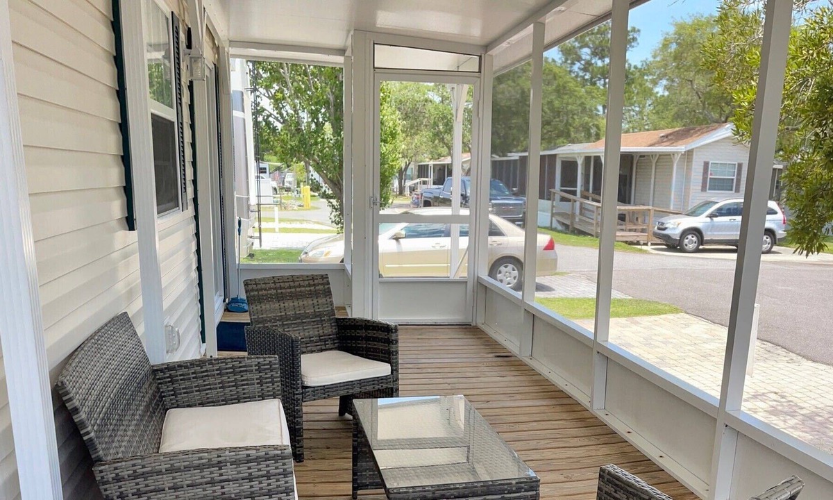 Butler Beach Cottage | Pet Friendly St. Augustine Cottage - Just 2 blocks from the beach!