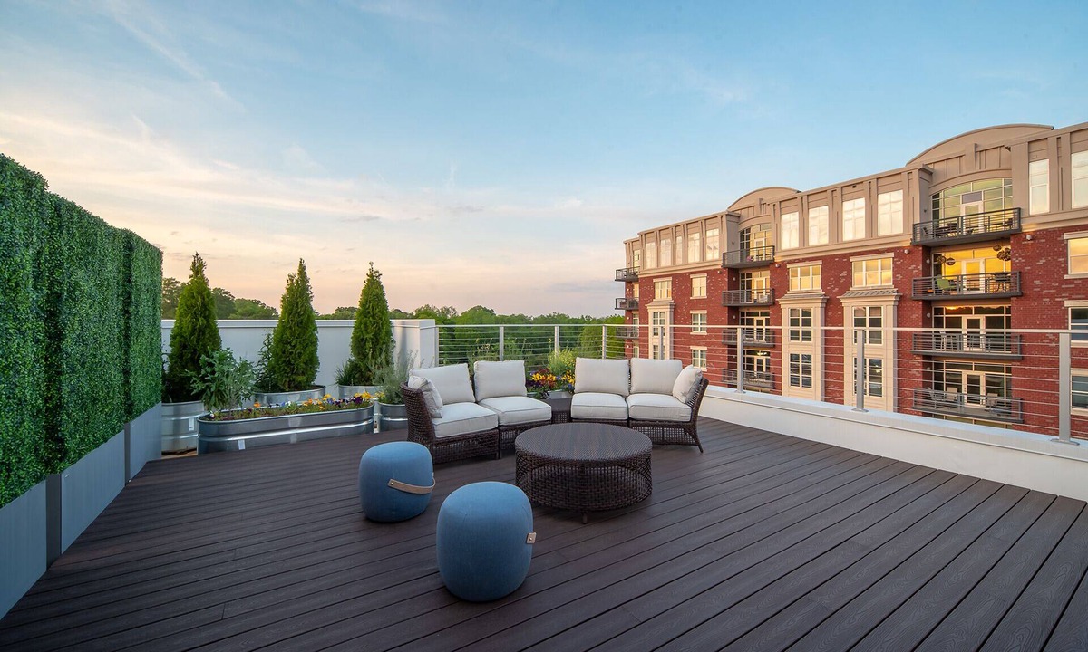 Southwest Raleigh Apartment | Private Downtown Apartment With City View