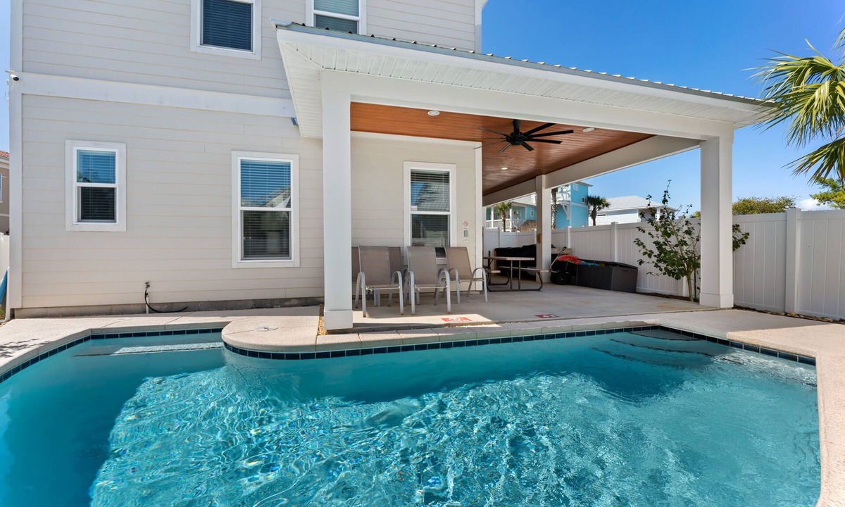 Emerald Waters Village House | Private Pool, Steps to Beach, Game Room