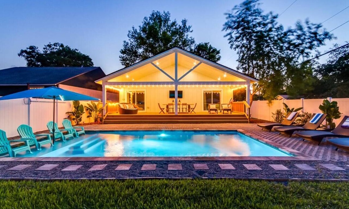 Jacksonville Beach House | Private Pool + Golf Cart | 1 Mile to Beach