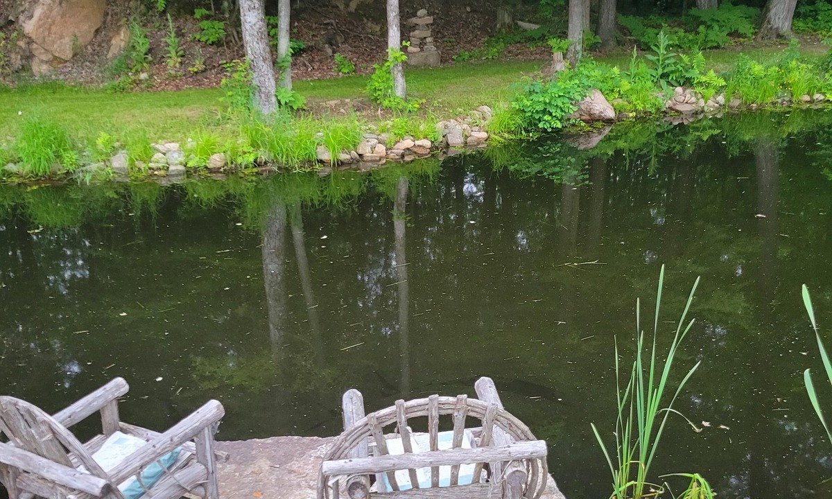Killaloe Cabin | Quiet spacious 2 story lodge for private party
