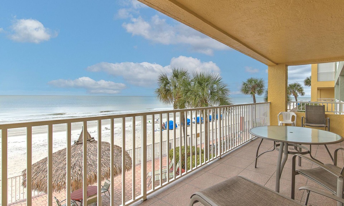 North Redington Beach Condo | Ram Sea 103 is a Gold 3-bedroom 2 bath with a large Gulf Front Balcony