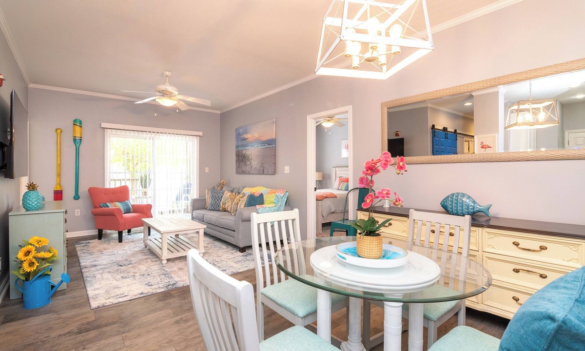 Rehoboth Beach Condo | Relaxed Beach Condo - Blue Oasis, Pool, 2BR 2 Bath, Sleeps 6