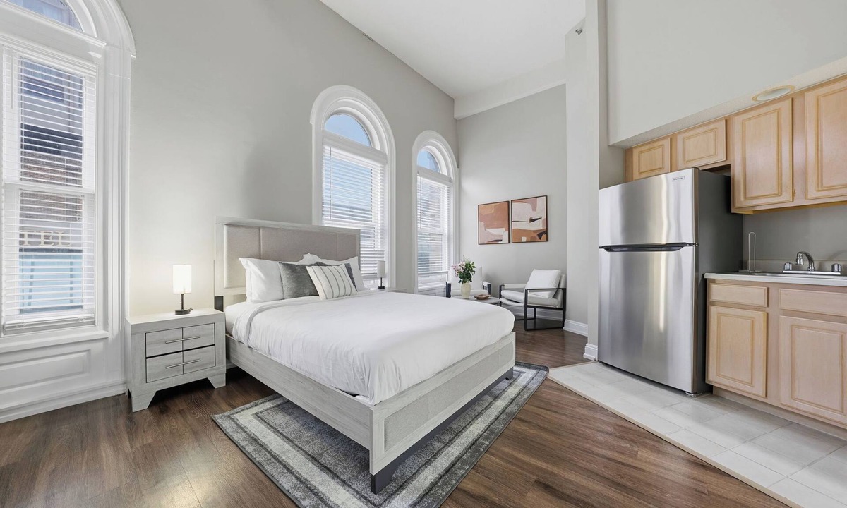 Downtown Apartment | Relaxing studio perfect for extended visits