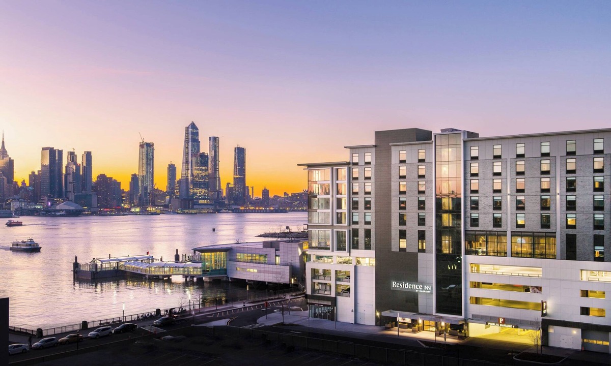 Weehawken Hotel | Residence Inn by Marriott Weehawken