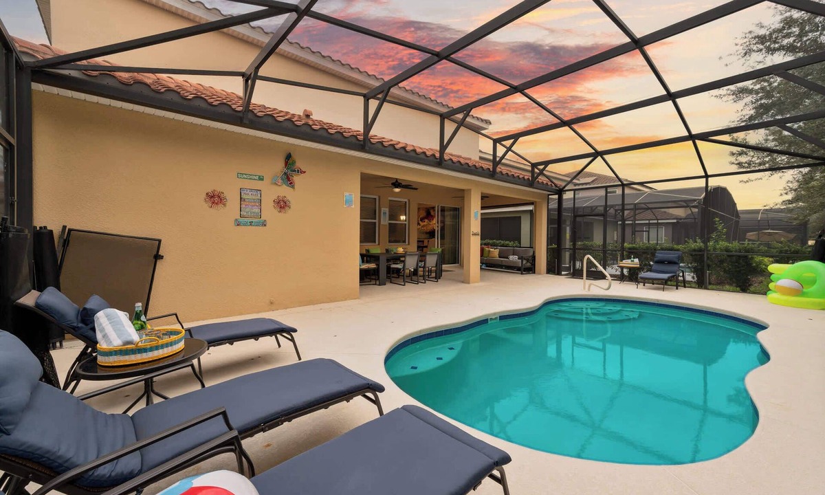 Loughman House | Resort home w/pool, theater & game room