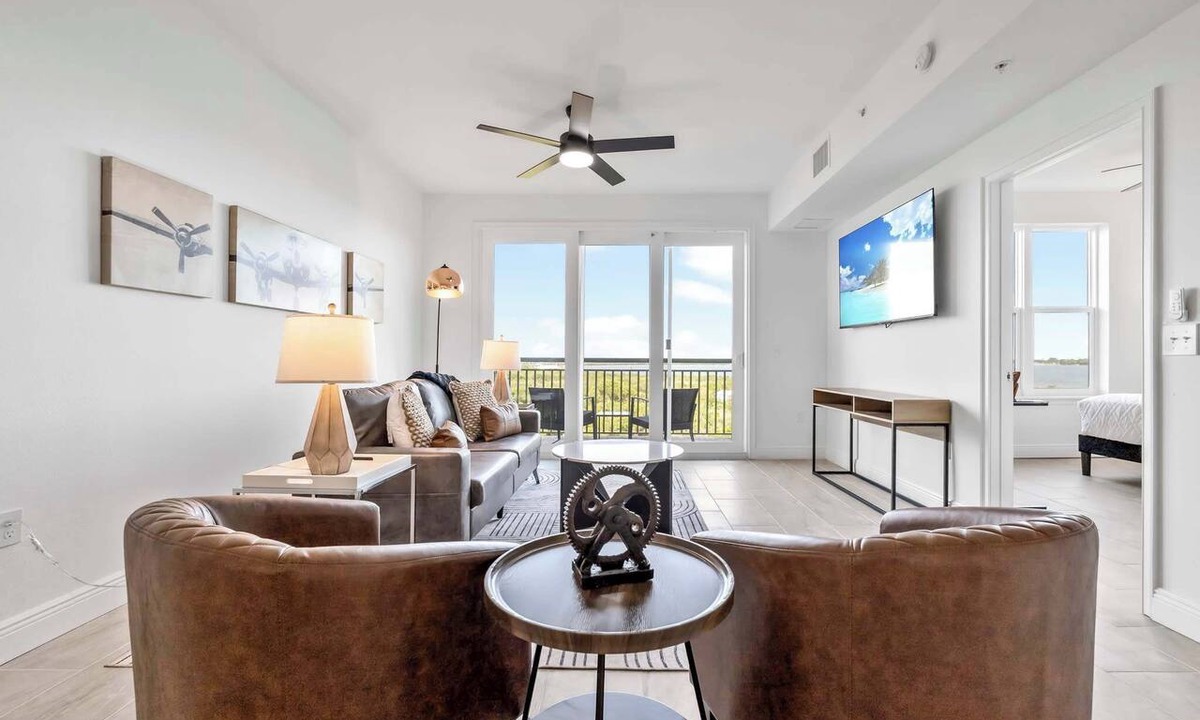 Merritt Island Condo | RIVER FLY IN: The Cocoa, Launchpad Lookout View