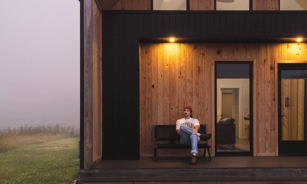 Stanton Cabin | River Rascal - Scenic views, River with BEACH, Hot Tub, Fire pit, Starry Nights