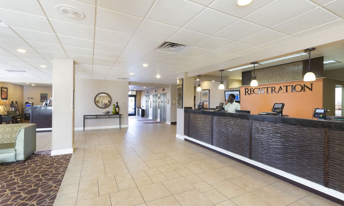 Florida Center Hotel | Rosen Inn, closest to Universal