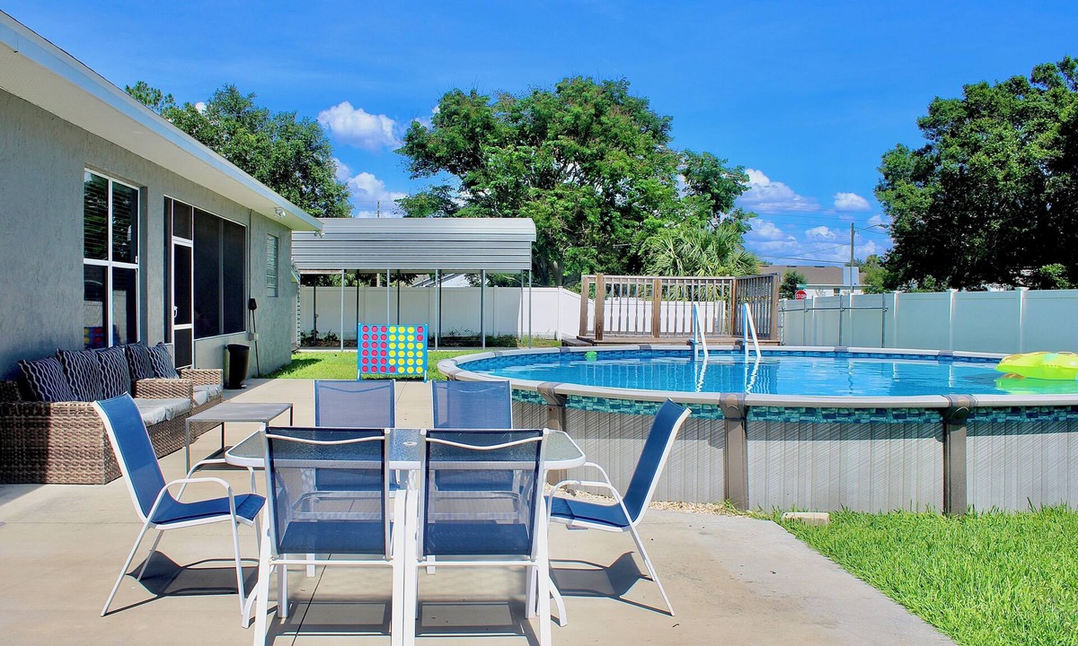 Silver Lake House | Rustic Modern Retreat w/Private Pool – Leesburg