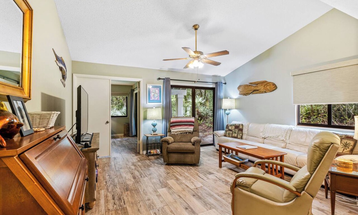 New Smyrna Beach Condo | Sea Woods Villa 4410 Near Beach, Amenities, Shoping & Dining