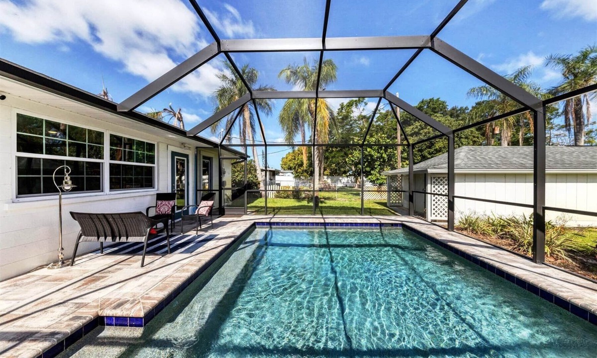 Venice House | Seabird Pool Home -Venice Newly Remodeled - Fabulous!